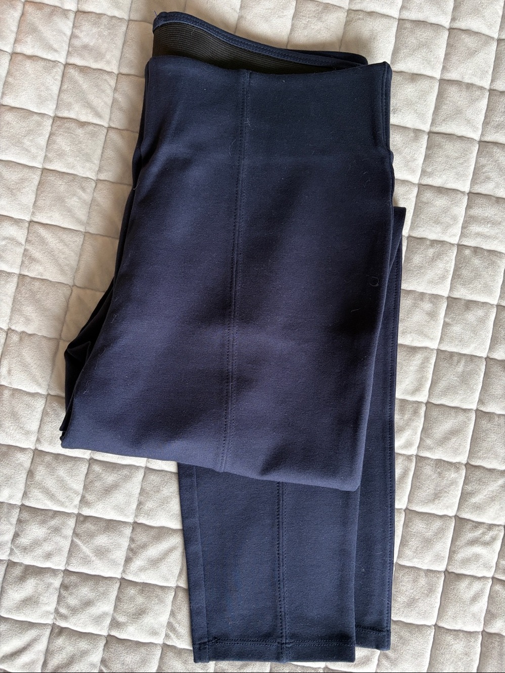 Old Navy Women’s Navy Slim Sweatpants - Stevie skinny pants